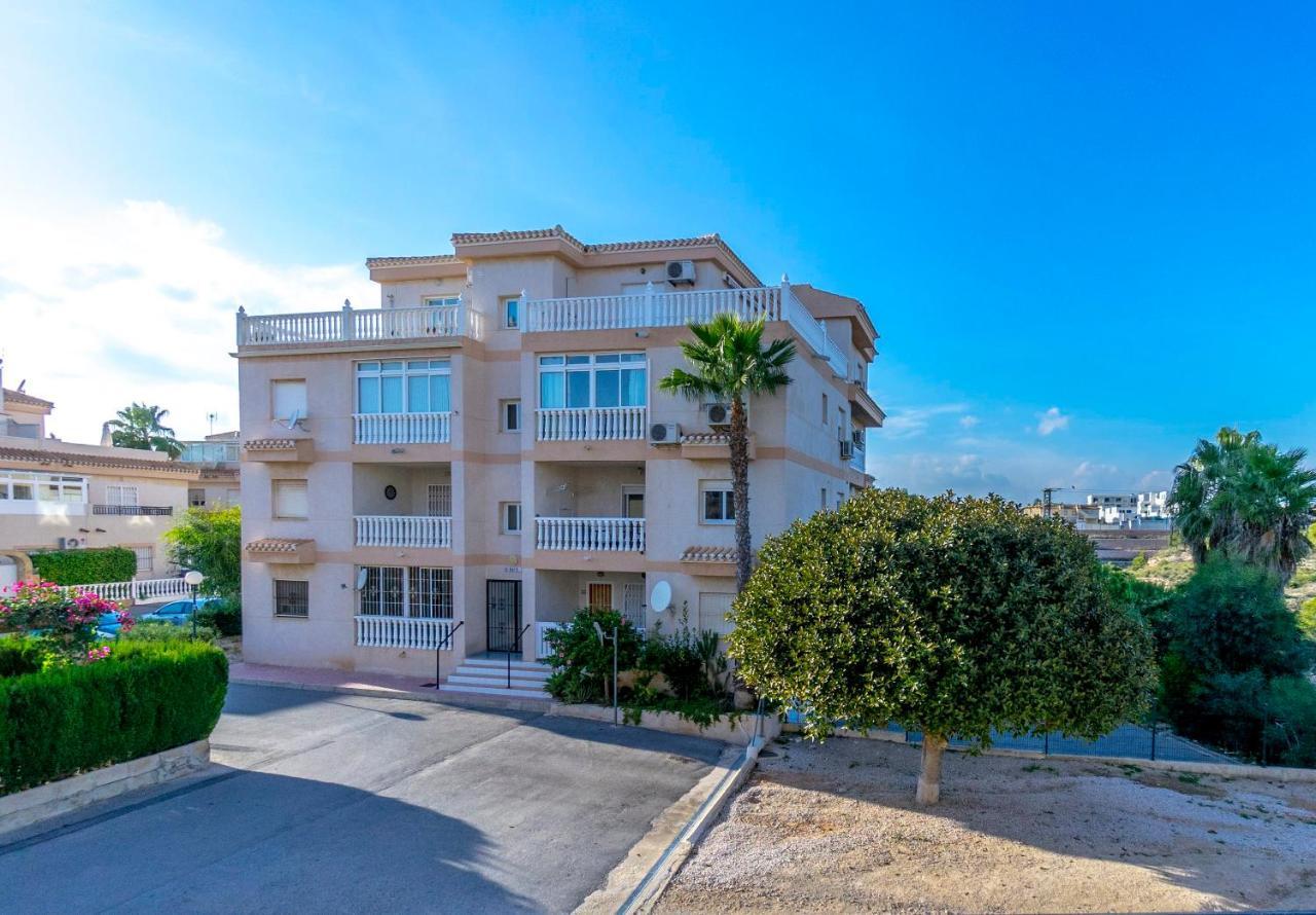 He Doris Daire Playa Flamenca Dış mekan fotoğraf